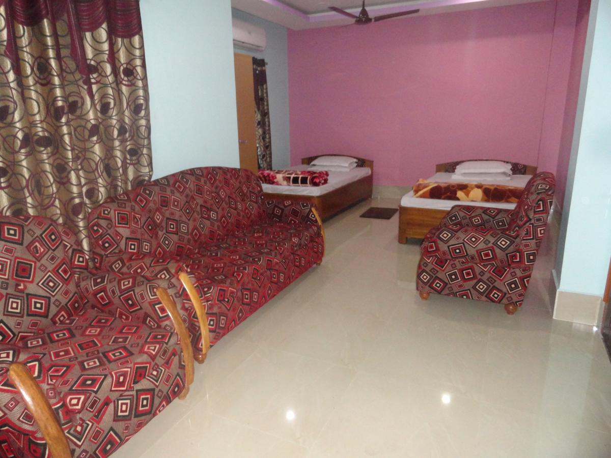 Hotel Kaustav Tezpur Esterno foto